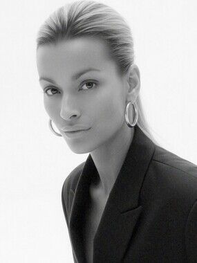 Meet your Posher, Briana